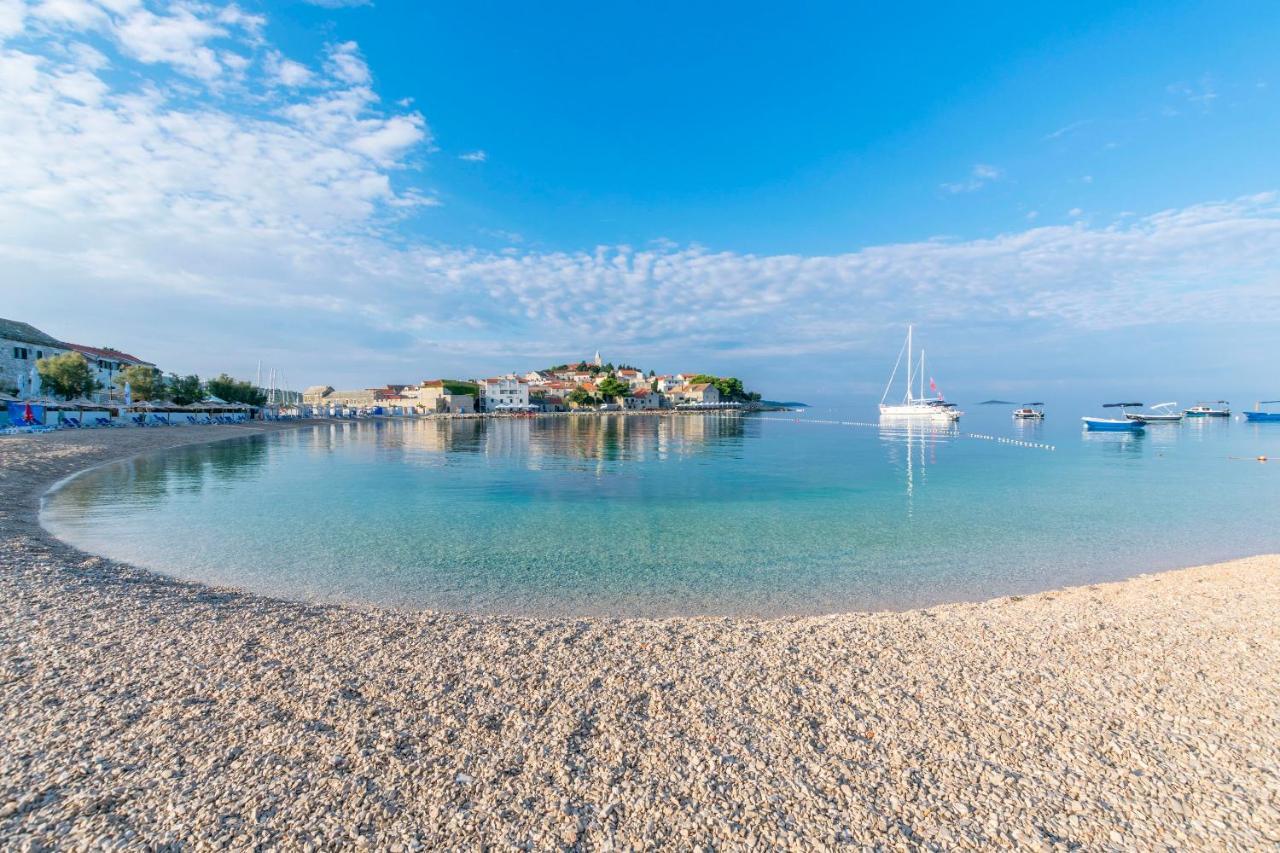 Apartment Palcic Primosten Luaran gambar