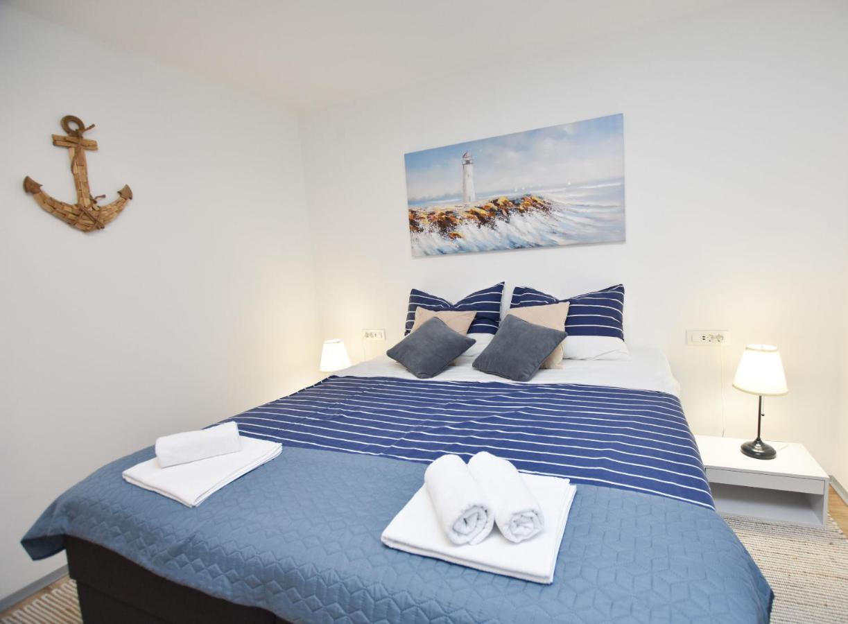 Apartment Palcic Primosten Luaran gambar